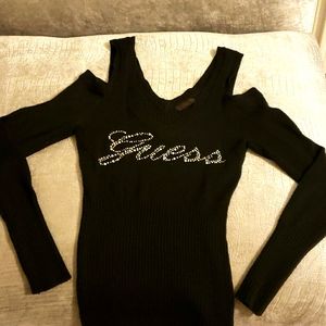 Guess sweater V-neck with shoulder cut outs